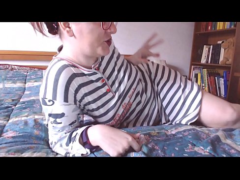 ❤️ Бяцхан боолын энэ том хар тахиагаа амандаа ав ❤ Зовх видео порно дээр mn.domhudognika.ru ❤